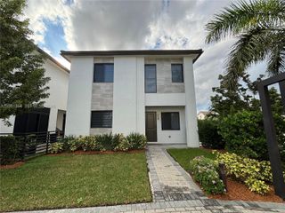 4493 NW 81st Ave 4493, Doral, FL 33166