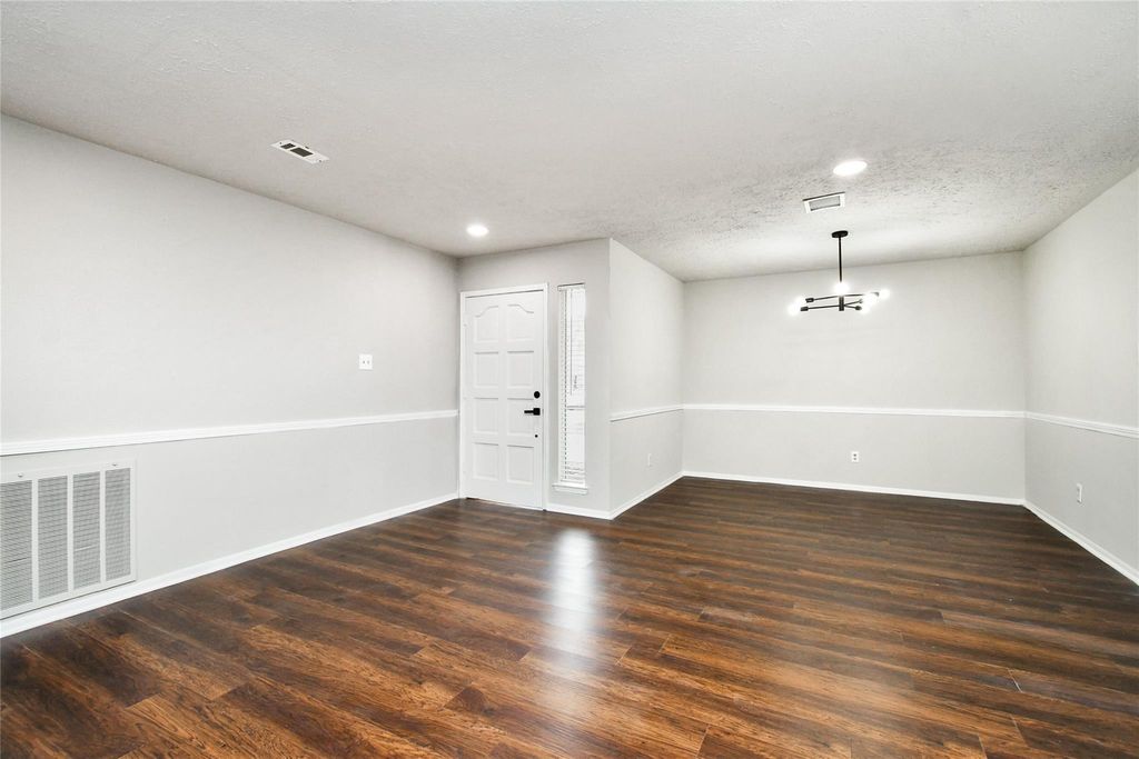 Image 15 of property listing at 22603 Deville Drive, Katy, TX 77450