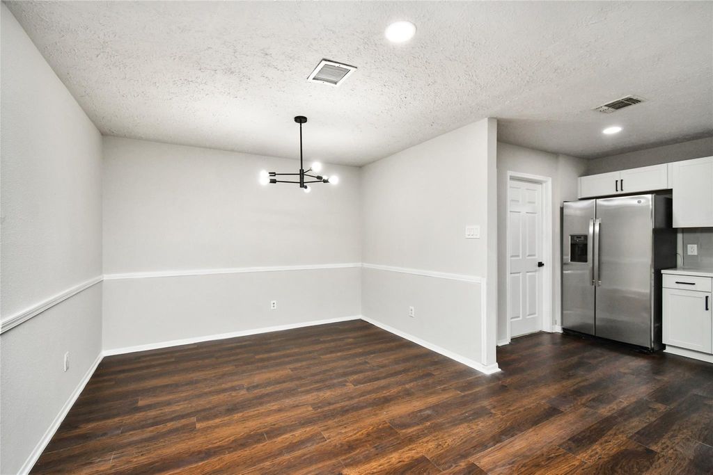 Image 6 of property listing at 22603 Deville Drive, Katy, TX 77450