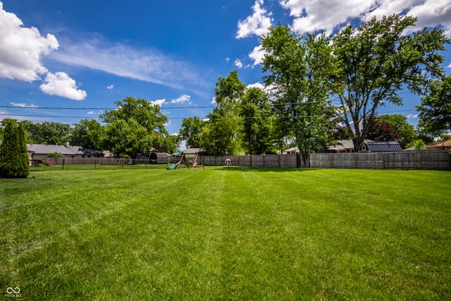 7311 Marla Drive, Indianapolis, IN 46256
