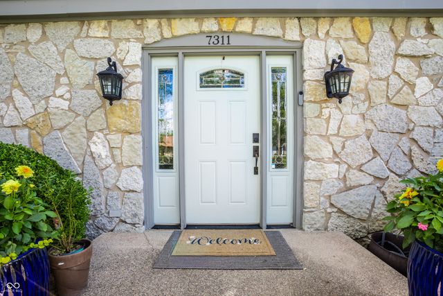 7311 Marla Drive, Indianapolis, IN 46256