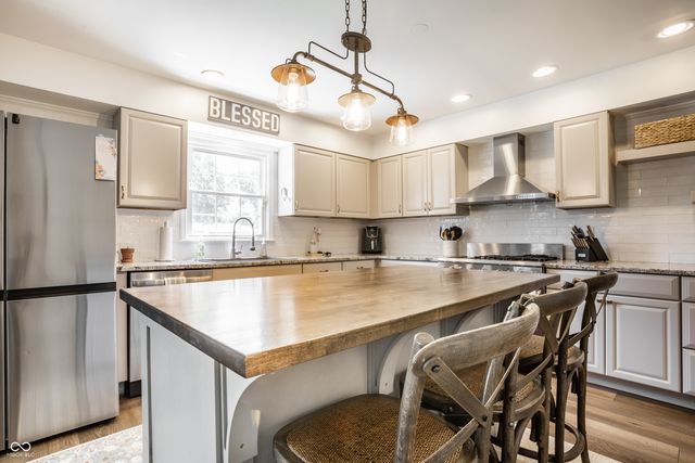 7311 Marla Drive, Indianapolis, IN 46256