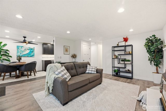 6627 22nd Drive NE, Tulalip, WA 98271