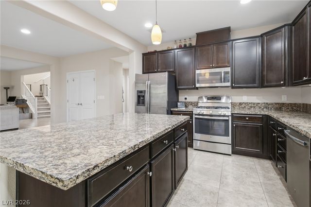 1205 Sandstone View Way, North Las Vegas, NV 89084