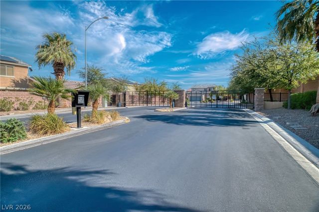 1205 Sandstone View Way, North Las Vegas, NV 89084
