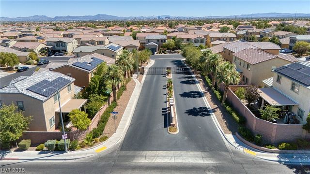 1205 Sandstone View Way, North Las Vegas, NV 89084