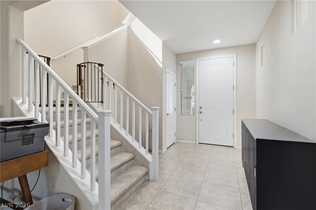1205 Sandstone View Way, North Las Vegas, NV 89084