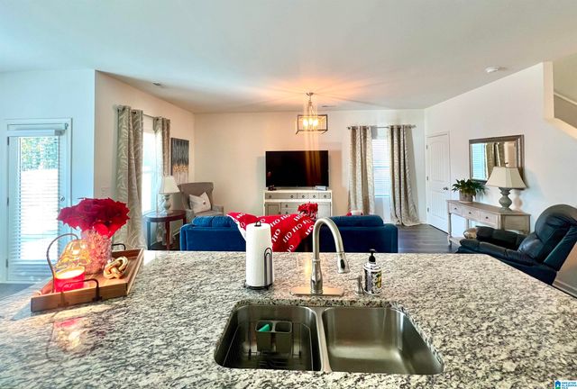 4623 ROSSER FARMS PARKWAY, Bessemer, AL 35022