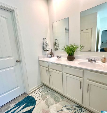 4623 ROSSER FARMS PARKWAY, Bessemer, AL 35022