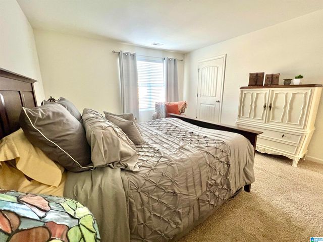 4623 ROSSER FARMS PARKWAY, Bessemer, AL 35022