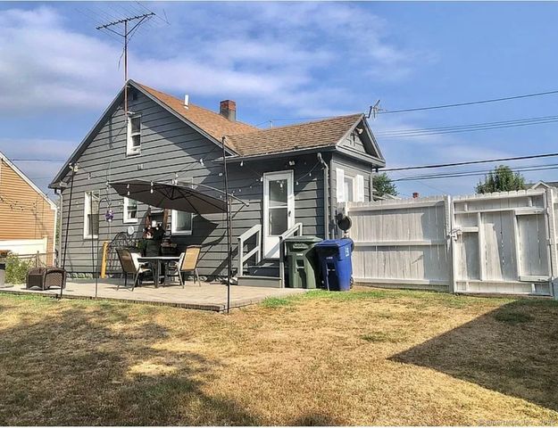 604 Birmingham Street, Bridgeport, CT 06606