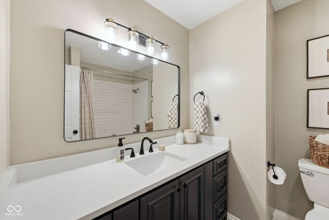 1912 Charles Street, Avon, IN 46123