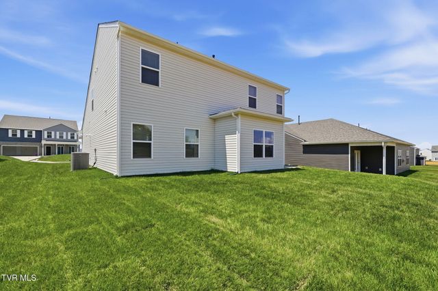 208 Artist Avenue, Johnson City, TN 37615