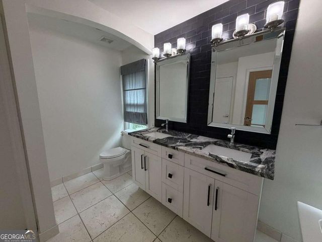 807 Arbor Forest Place SW, Marietta, GA 30064