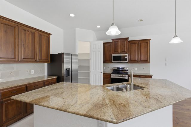 449 Cascada LN, Round Rock, TX 78681