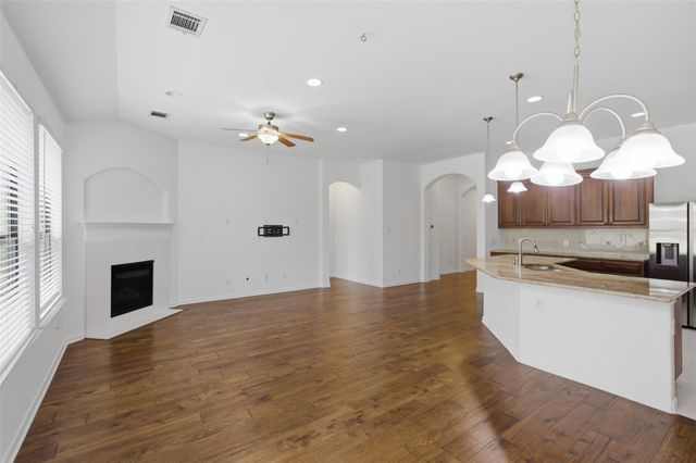 449 Cascada LN, Round Rock, TX 78681