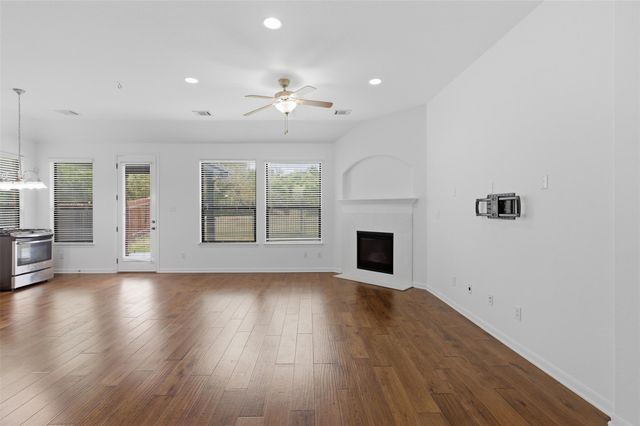 449 Cascada LN, Round Rock, TX 78681