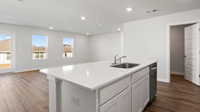 2074 Wiregrass Street, Navarre, FL 32566