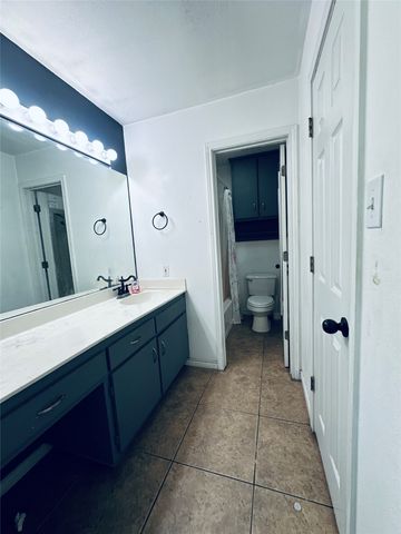 913 E Cedar Avenue, Comanche, TX 76442