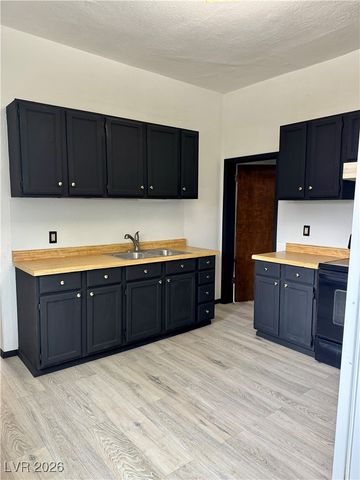 1124 Avenue H, Ely, NV 89301