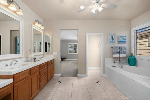 1671 N Rocky, Upland, CA 91784