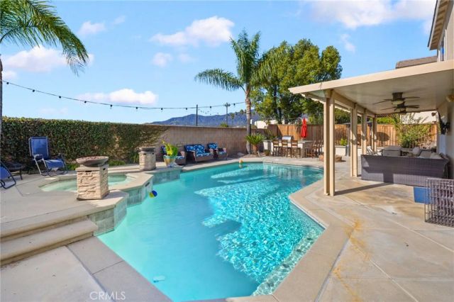 1671 N Rocky, Upland, CA 91784