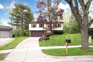 2105 Foss Court, Ann Arbor, MI 48103