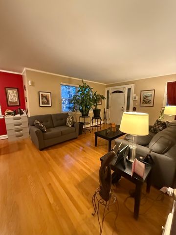 2610 W 80th Street, Chicago, IL 60652