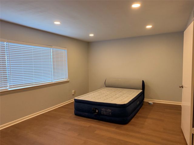 10650 Steppington Drive 101, Dallas, TX 75230