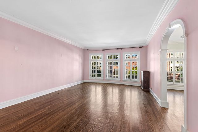 482 Sheridan Road 1, Evanston, IL 60202