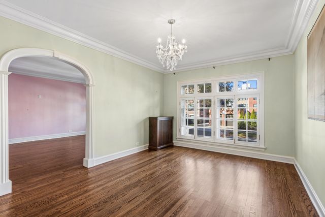 482 Sheridan Road 1, Evanston, IL 60202