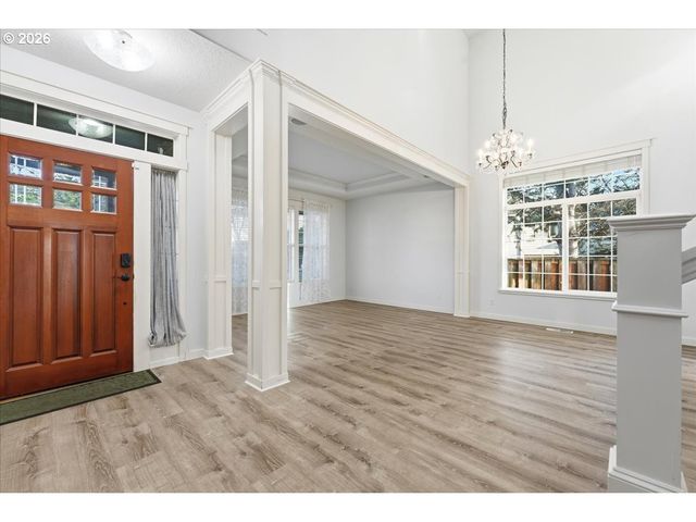 3775 Nw HILTON HEAD Ter, Portland, OR 97229