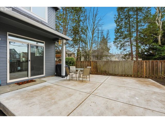 3775 Nw HILTON HEAD Ter, Portland, OR 97229