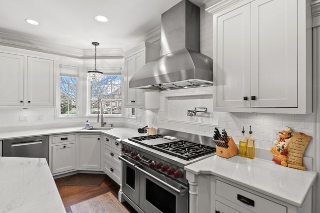 13929 Fermoy Avenue, Orland Park, IL 60467