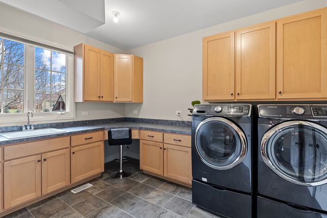 13929 Fermoy Avenue, Orland Park, IL 60467