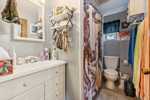 88 Wordsworth St, Boston, MA 02128