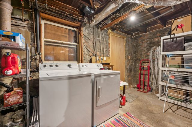 88 Wordsworth St, Boston, MA 02128