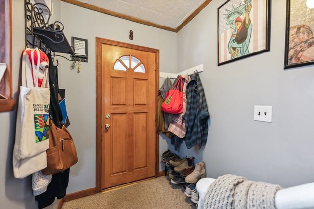 88 Wordsworth St, Boston, MA 02128