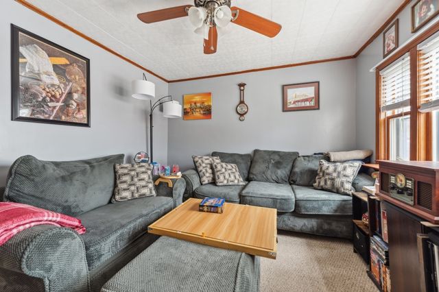 88 Wordsworth St, Boston, MA 02128