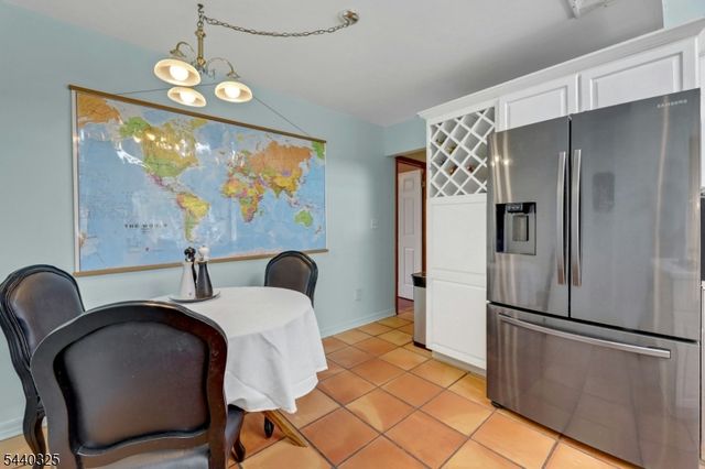 348 Highwood Ave, Glen Rock Boro, NJ 07452