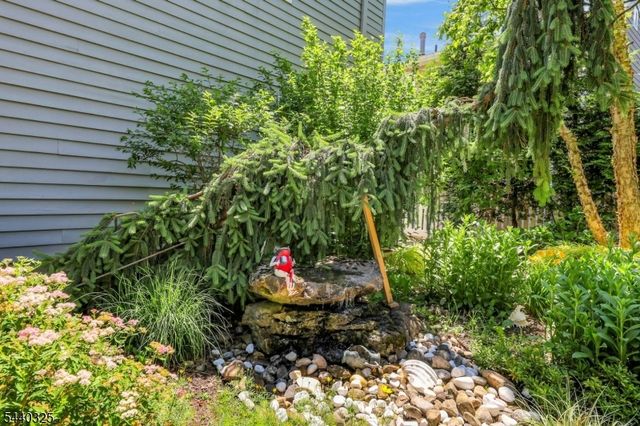 348 Highwood Ave, Glen Rock Boro, NJ 07452