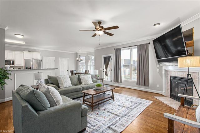 204 Georgetowne Drive, Elon, NC 27244