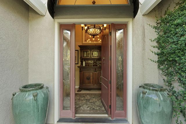 530 Vista Rio Ct, Woodbridge, CA 95258