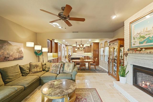 530 Vista Rio Ct, Woodbridge, CA 95258