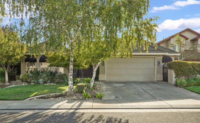 530 Vista Rio Ct, Woodbridge, CA 95258