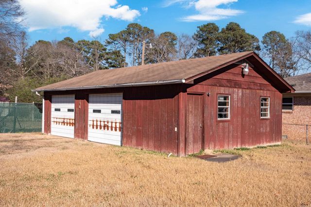 10925 Legion Hut Road, Mabelvale, AR 72103