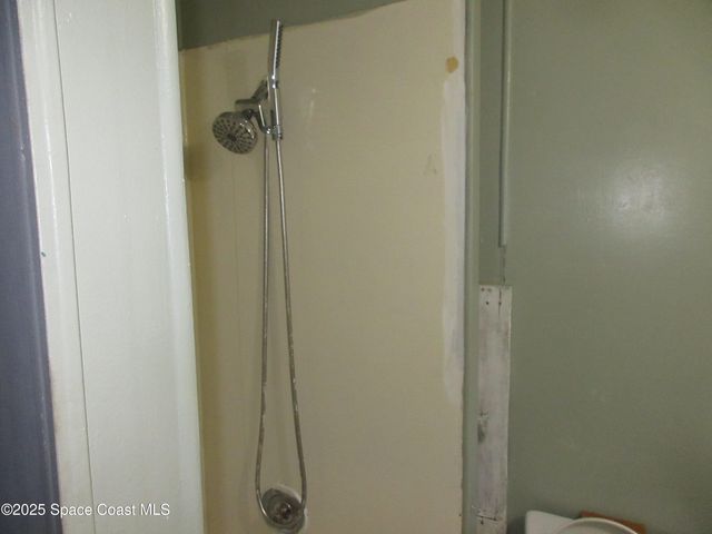 2564 Haverhill Road NE, Palm Bay, FL 32905