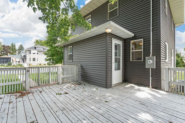 213 2nd Street NE, Grand Meadow, MN 55936