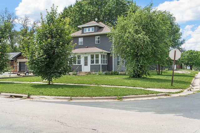 213 2nd Street NE, Grand Meadow, MN 55936