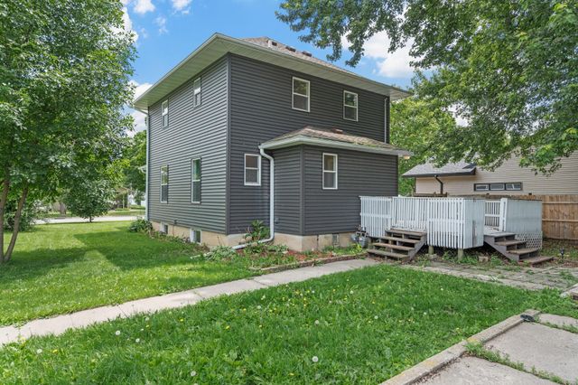 213 2nd Street NE, Grand Meadow, MN 55936